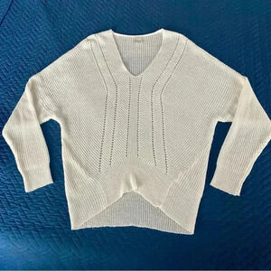 Lilian V-neck Knit Sweater​